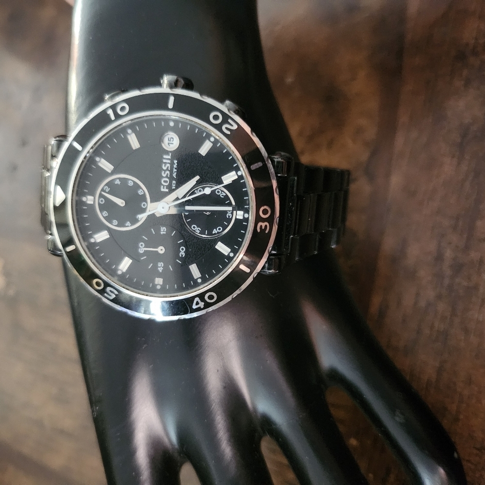 Fossil watch with new battery